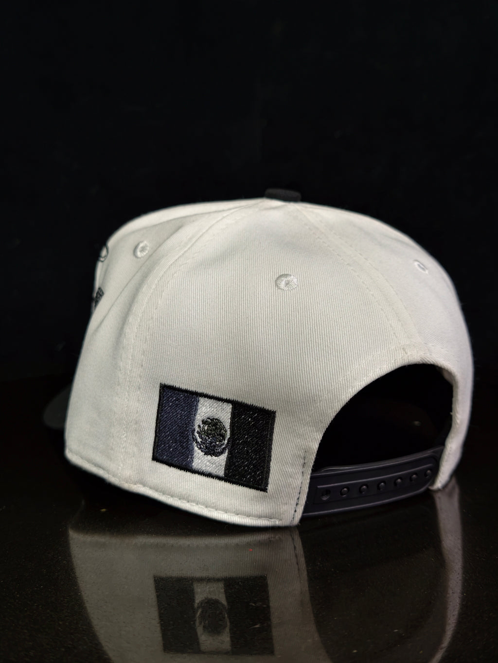 Kriminal white
